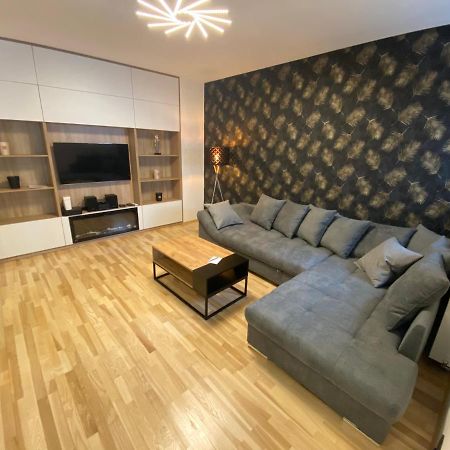 Secret Apartments Chelmska 55M2 Варшава Екстер'єр фото