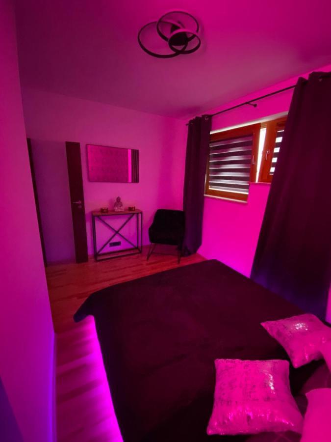 Secret Apartments Chelmska 55M2 Варшава Екстер'єр фото