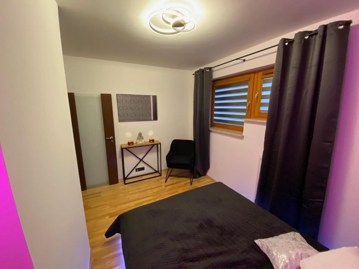 Secret Apartments Chelmska 55M2 Варшава Екстер'єр фото