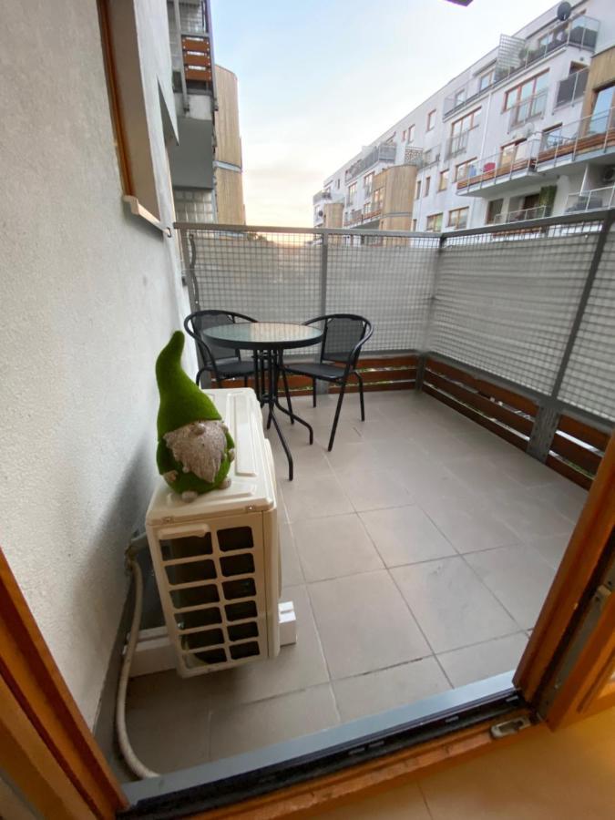 Secret Apartments Chelmska 55M2 Варшава Екстер'єр фото