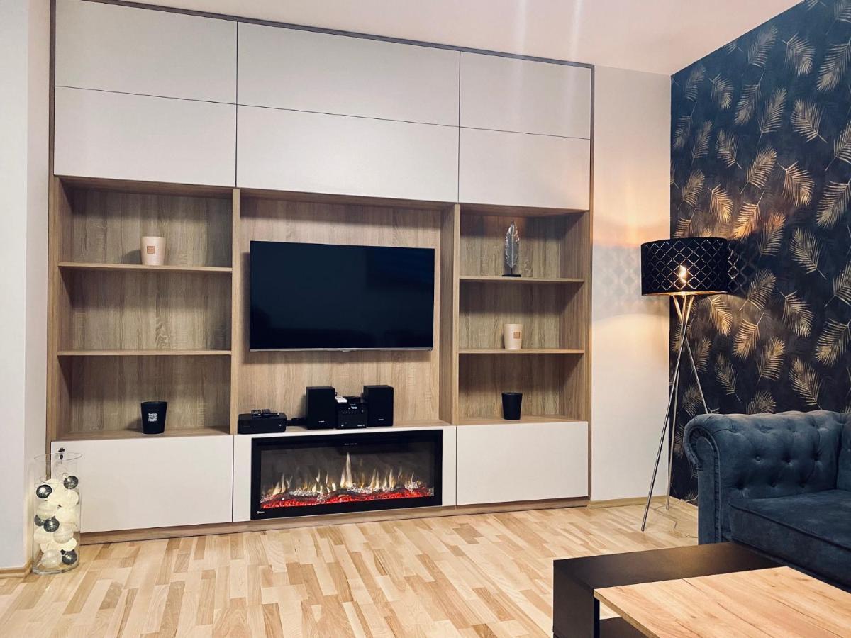 Secret Apartments Chelmska 55M2 Варшава Екстер'єр фото