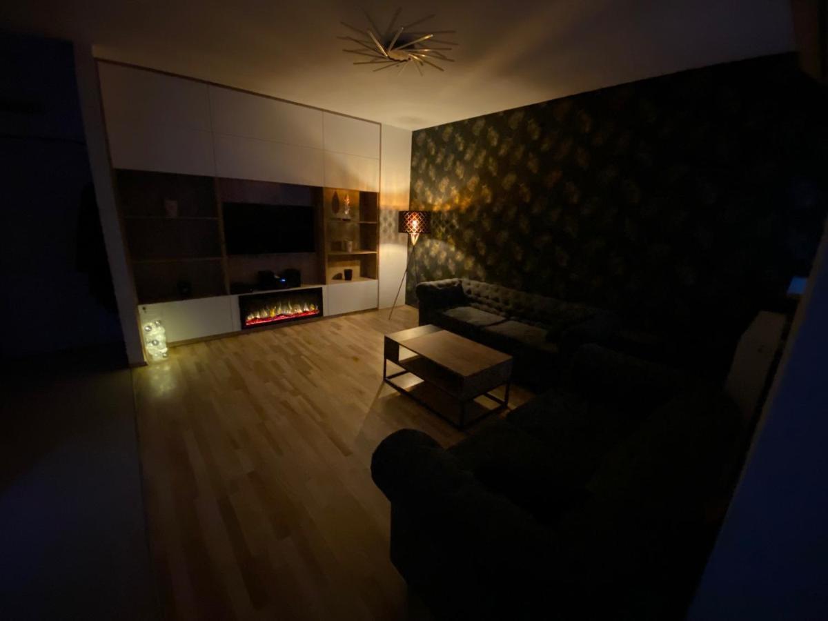 Secret Apartments Chelmska 55M2 Варшава Екстер'єр фото